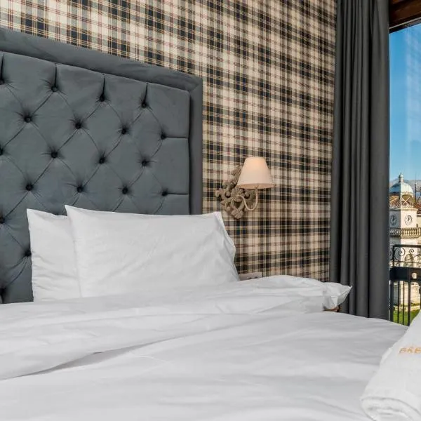 Brettania Hotel, hôtel à Ioannina