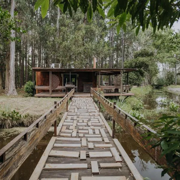 Cabañas en el Bosque a 5 minutos del mar - Estancia CH, готель у місті Пунта-Бальєна