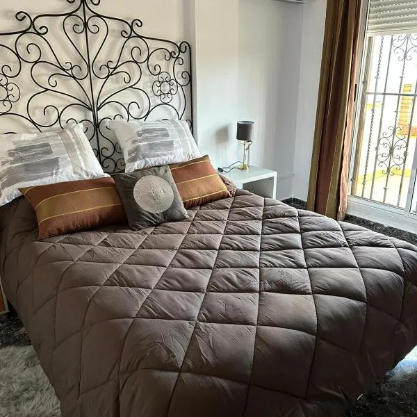 Casa Emilio, ξενοδοχείο σε Pulianas