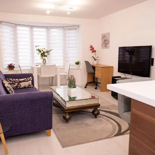 Panorama House, Delightful 2-Bedroom Flat 1, Oxford, מלון בקידלינגטון