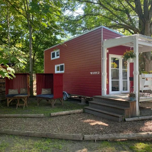 Tiny House Wupper im PIER9 Tiny House Hotel, Hotel in Hamm