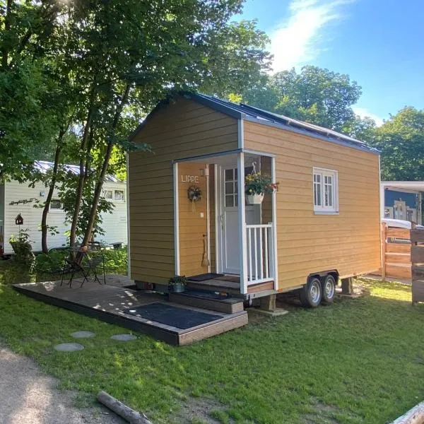 Tiny House Lippe im PIER9 Tiny House Hotel, hotel in Hamm