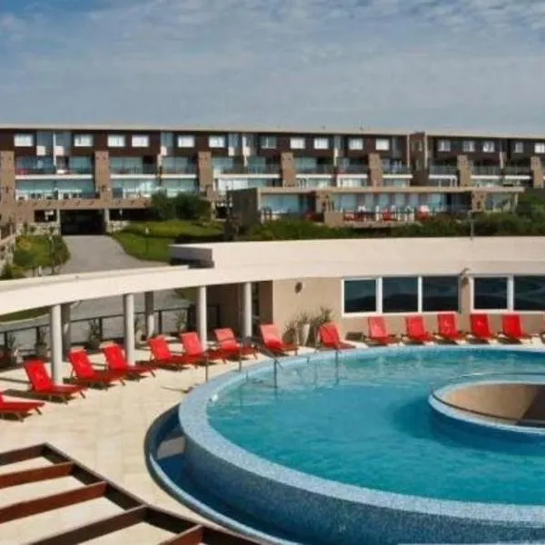 Linda Bay Beach & Resort Studio 304, ξενοδοχείο σε Mar de las Pampas