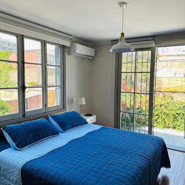 MAKTVB Brasil - Hostal Boutique, hotel din Santiago