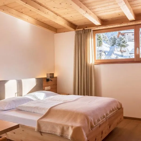 Villa Solinda App Rossini, hotel in Selva di Val Gardena