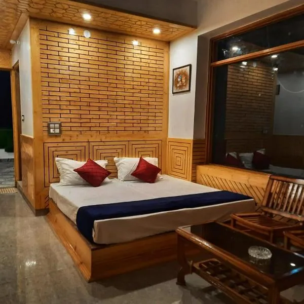 The MoonLight Stay - Shimla, hotell sihtkohas Shimla