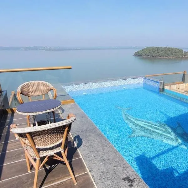 RK island view villa – hotel w mieście Dabolim