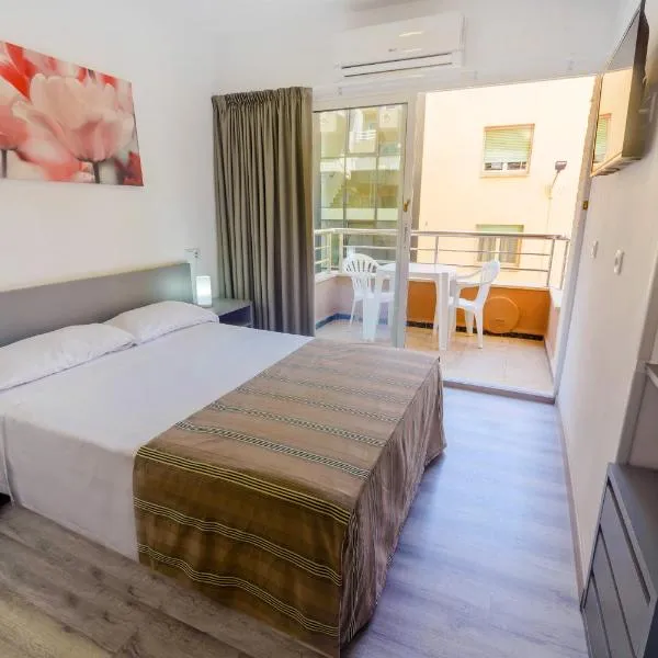 Hostal Anna Benidorm, hotel a Benidorm