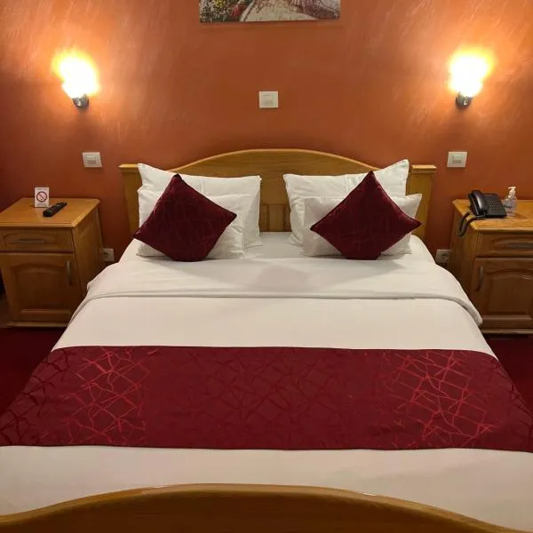 Saint Paul Accommodation, hotel en Kraljevo