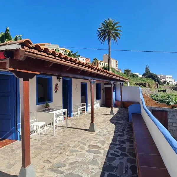 Casa Marcos in La Gomera with relaxing terrace, hotell i Agulo