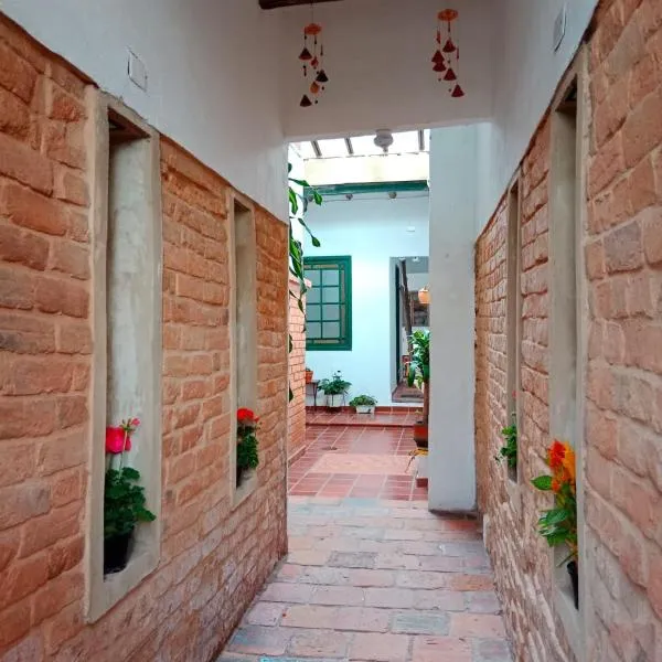 CASA DE LOURDES - LA CANDELARIA, hotel in Bogotá