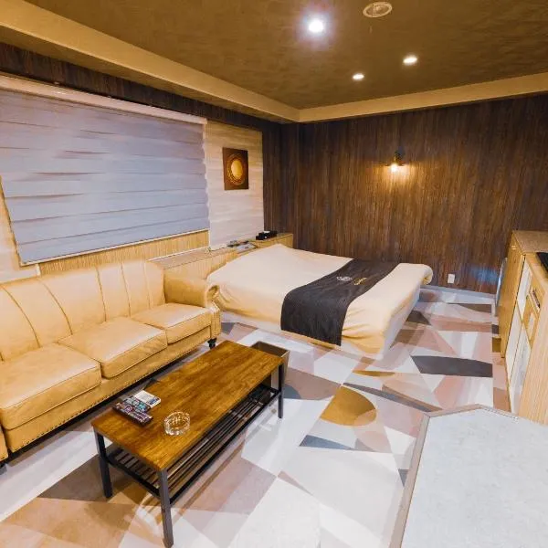 GLAMROSE -Adult Only Motel-, hotel di Gotemba