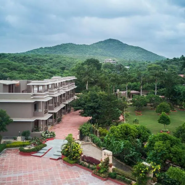 Araliayas Resort & Spa, Hotel in Jharol