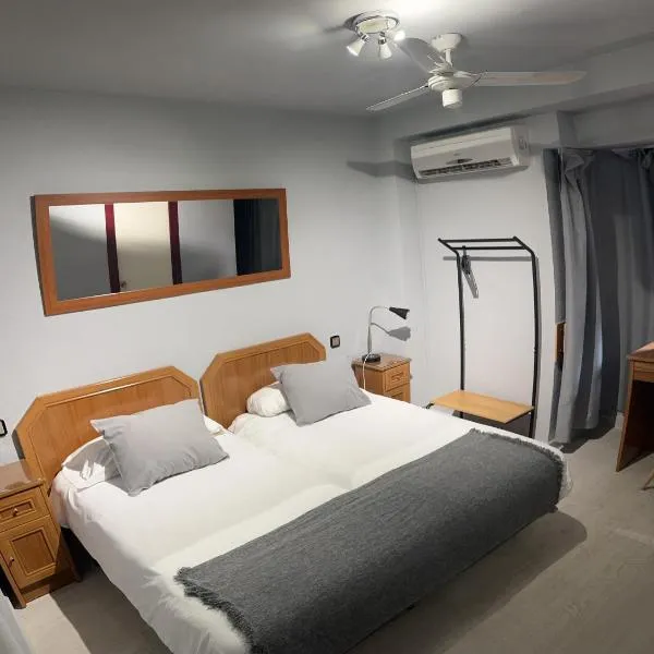 ホスタル アレナル（Hostal Arenal）、サラゴサのホテル