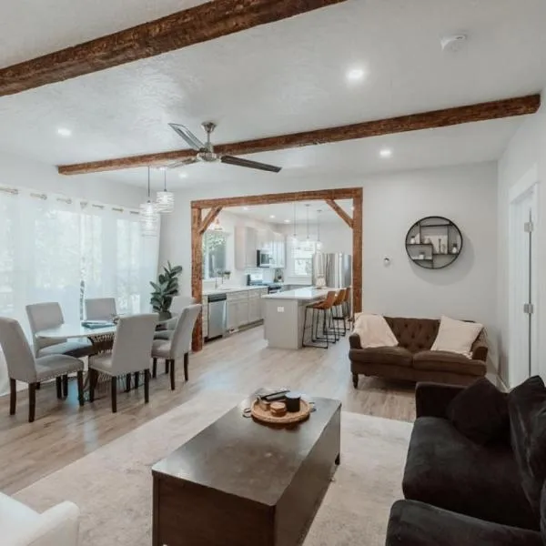 Urban Rustic Getaway, khách sạn ở Corvallis