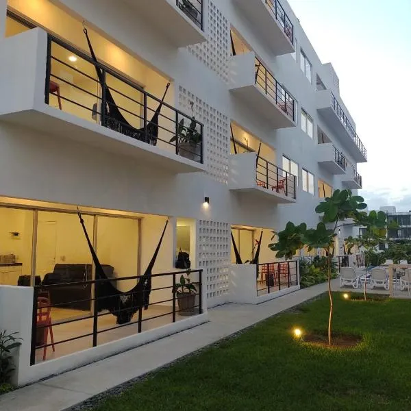 Papaya Condo Acapulco Diamante -Solo Adultos, hotel in Acapulco