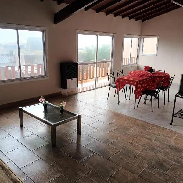 Casa con vista al mar a 50mts y playa, hotel in Barrio Félix U Camet