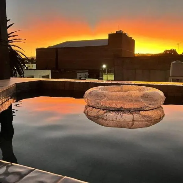 LUMINOSO piso con jacuzzi, ξενοδοχείο σε Alta Gracia