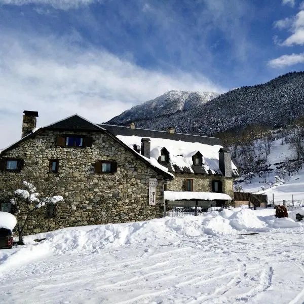 Hotel Casa Estampa, hotel di Baqueira-Beret