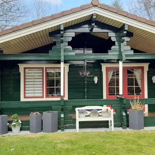 Bungalow met omheinde tuin op de Veluwe, hotel di Hulshorst