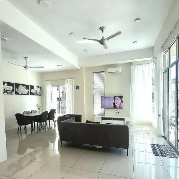 IMPIAN STAY #2 Semi Bungalow House, hotel in Kuah