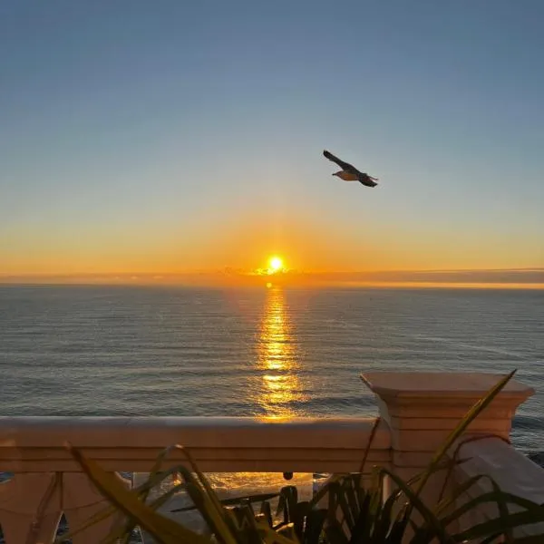 Sky & Sea Apartment, hotel in Golden Sands
