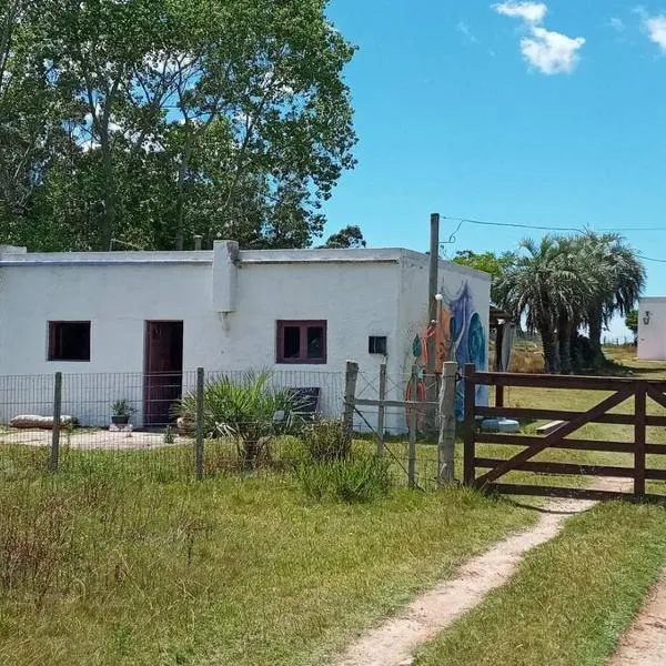 Casa rural cerca del Cabo, hotel in Rincón de los Oliveras