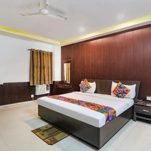 FabHotel PS International, hotel en Lucknow