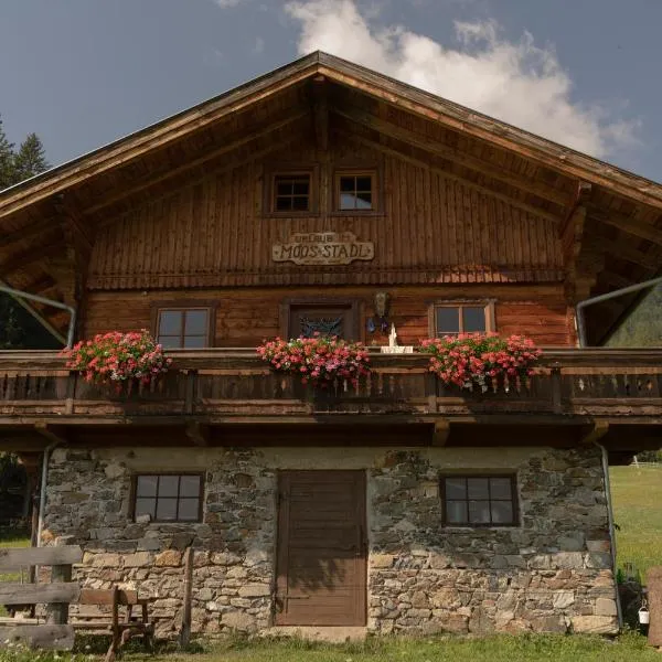 Ferienhaus Moosstadel, hotel v destinaci Patriasdorf
