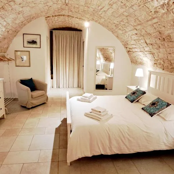 Dimora Imma – hotel w mieście Conversano