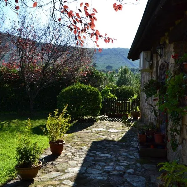 Casa Rural La Cumbre, hotel di Gata