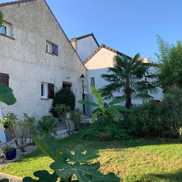 La maison parisienne & jardin – hotel w mieście Argenteuil