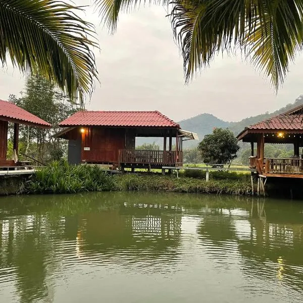 บ้านสวนวิวทุ่ง, khách sạn ở Ban Ngiu Thao Mai