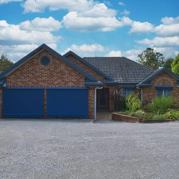 Lilly Pilly Lodge, hotel v destinaci Wallalong