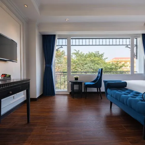 The Flower Boutique Hotel & Travel、ハノイのホテル