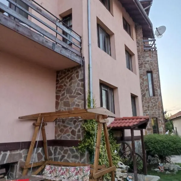 Petar Guest House, hotel v destinaci Bansko