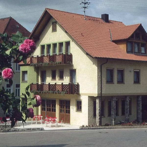 Landgashof Krone, hotel in Krautheim