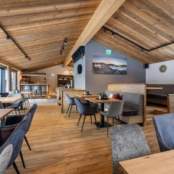 Aparthotel Fuxbau, hotel in Flachau