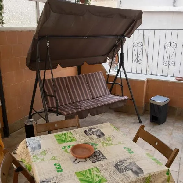 Casa vacanza russo enzo, hotel em Nápoles