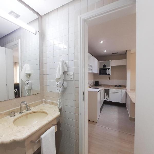 EXCELENTE Flat proximo Shoppings JK e Vila Olimpia - Foto 3