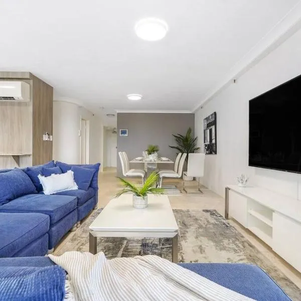 Zenith 2Bd Absolute Beachfront Surfers Paradise、ゴールドコーストのホテル