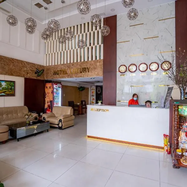 LUXURY HOTEL HẬU GIANG, khách sạn ở TP. Hồ Chí Minh