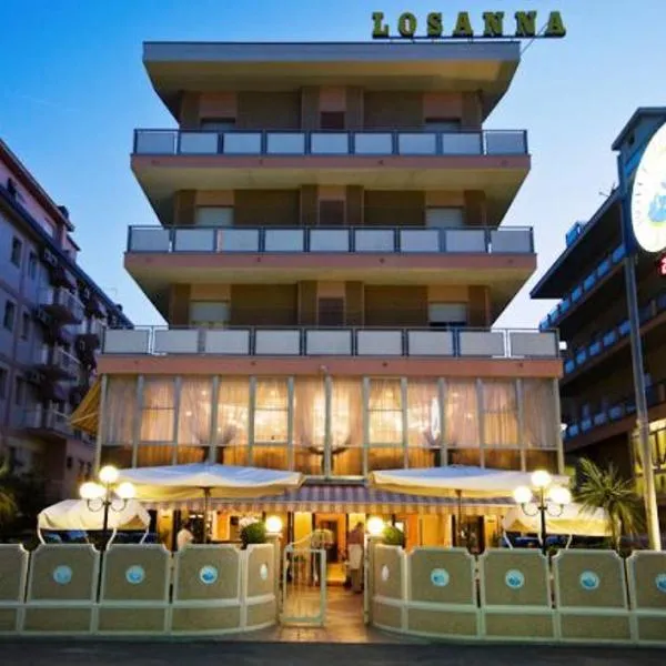 Hotel Losanna Cervia, хотел в Пинарела