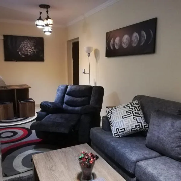 Comfortable studio in madinaty compound B11, hotel in Madinaty