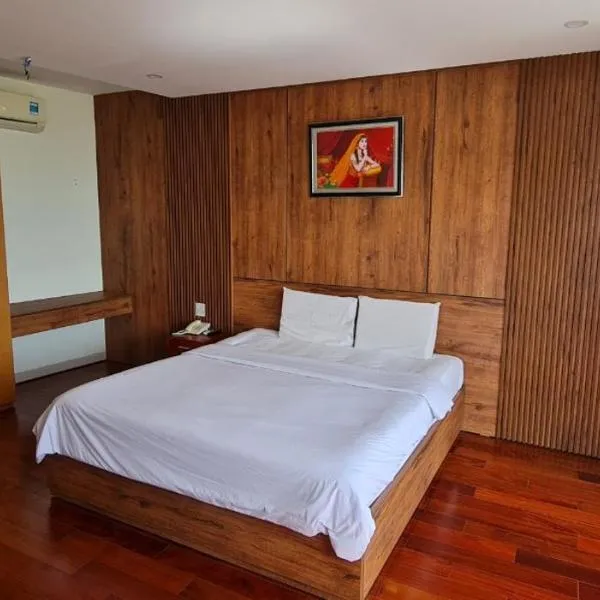 Ly Ky Hotel, hotell i Quy Nhon