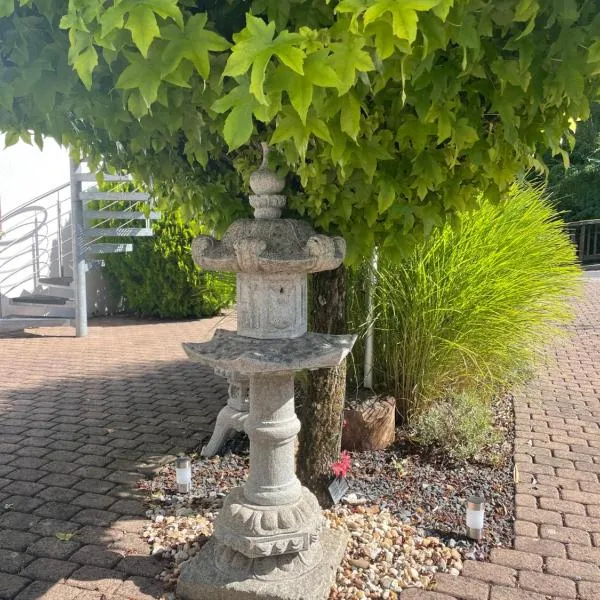 Gemütliche Wohnung idyllische Lage Nähe Frankfurt, hotel in Alzenau in Unterfranken