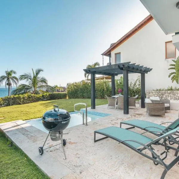 Magnificent Villa at Puerto Bahia, hotel v destinaci Sabana