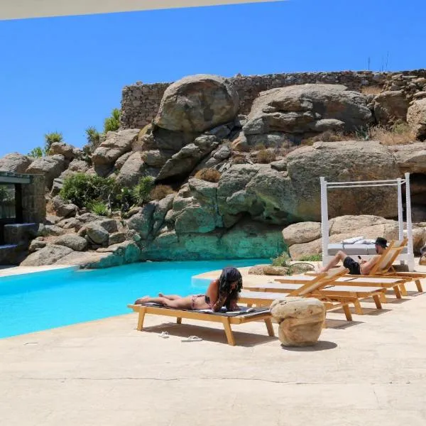 Villa Delilah - Paradise Estate Mykonos - Views, Party, Memories 2026, hotel in Paraga