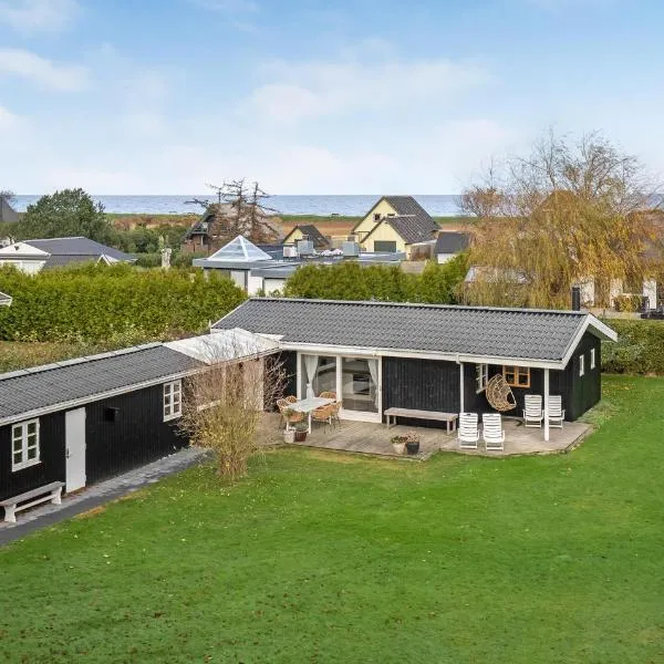 A Stunning Home In Otterup With 3 Bedrooms And Wifi, hotel v destinaci Otterup