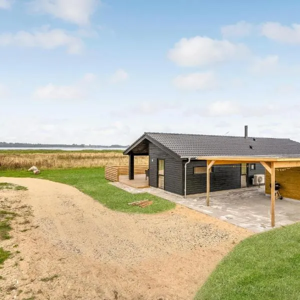 An Awesome Home In Storvorde With 4 Bedrooms And Wifi, hotel a Storvorde